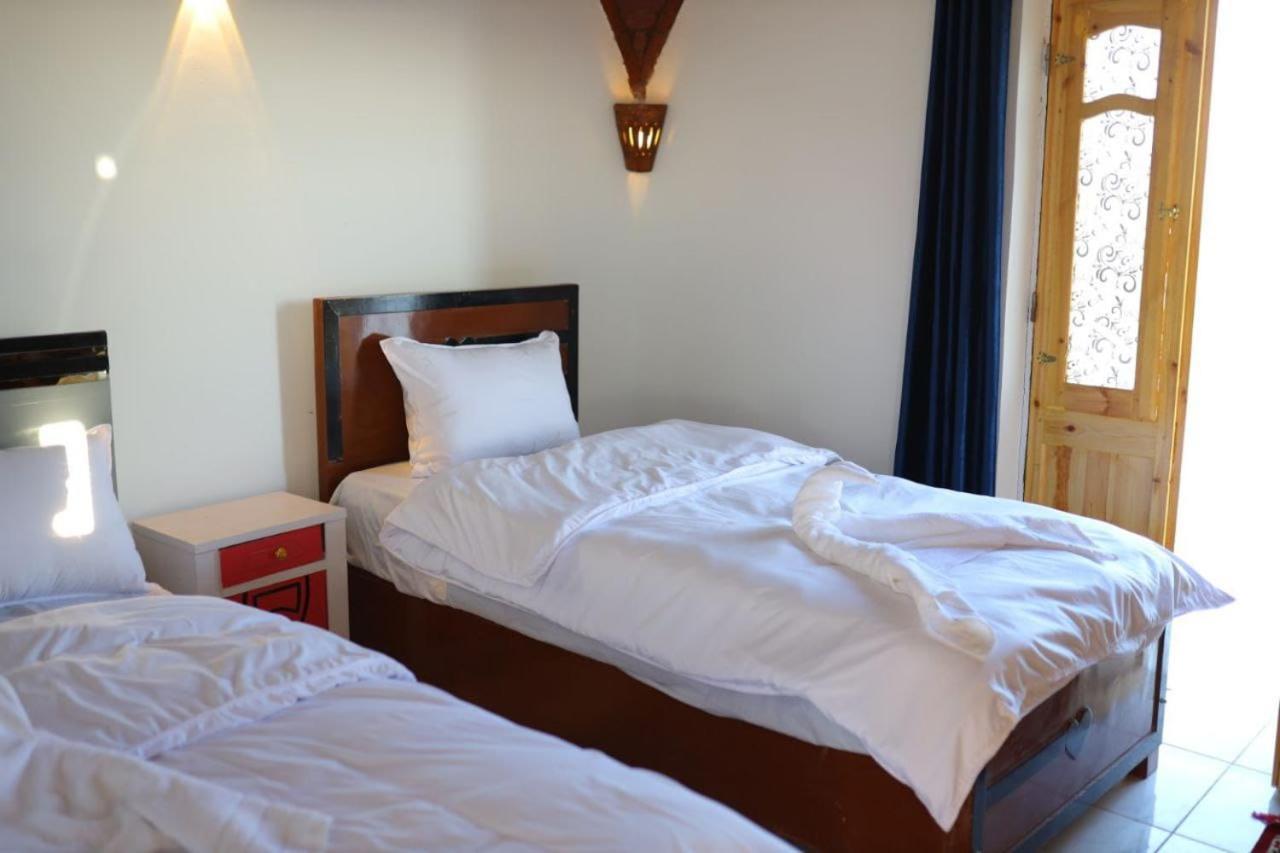 Quiet Gate Guest House Al Aqalitah Экстерьер фото